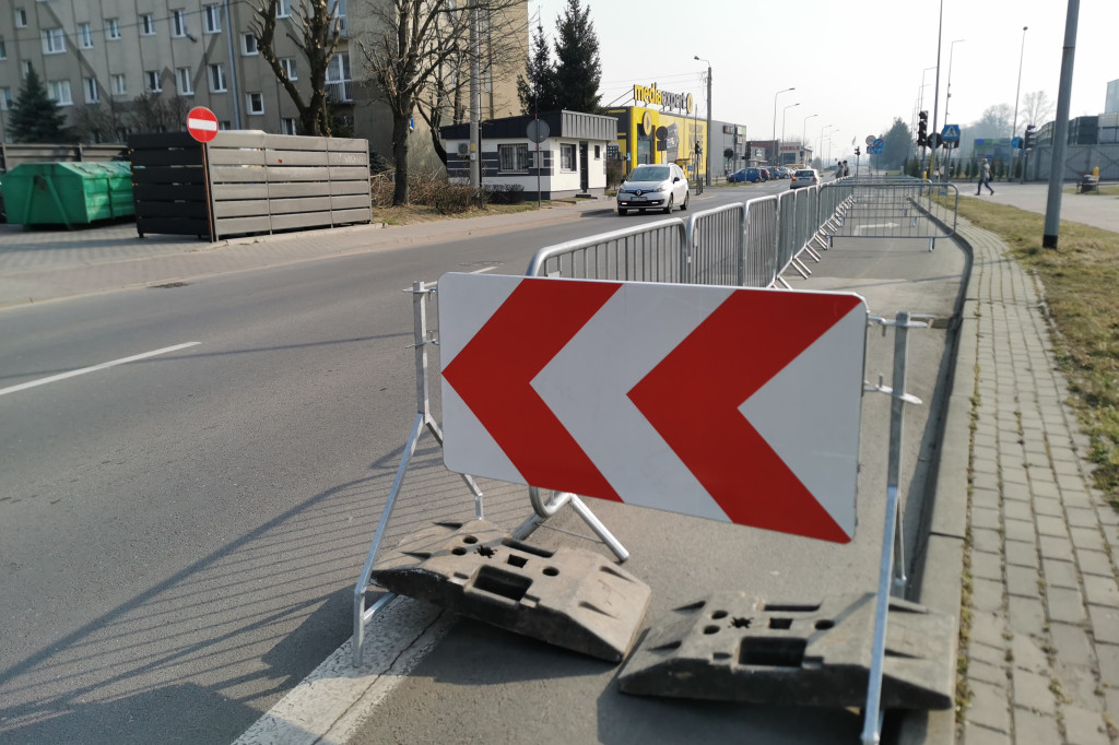 Zmiana organizacji ruchu na ul. Sikorskiego w Łowiczu