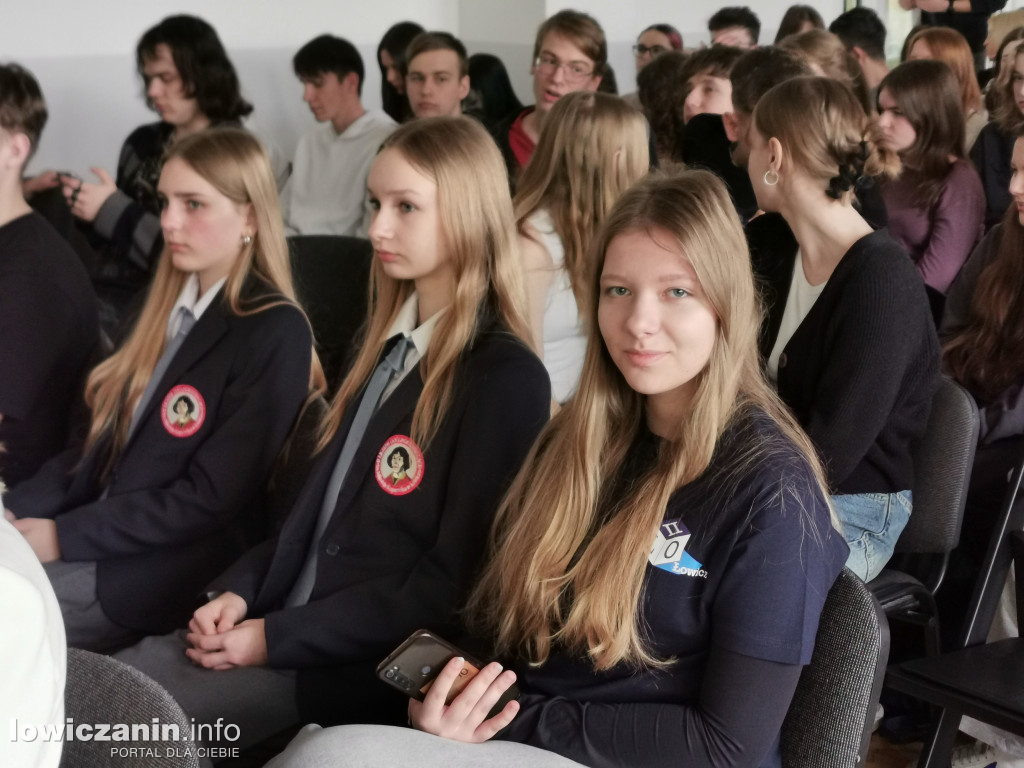 Bankowość elektroniczna pod lupą uczniów II LO w Łowiczu