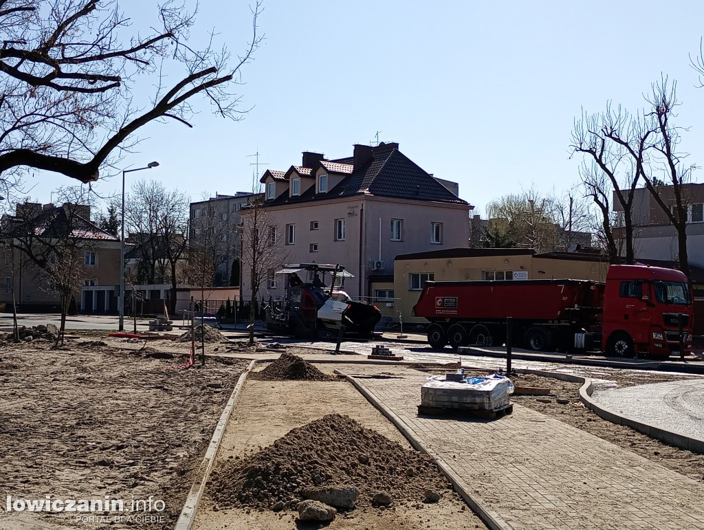 Rondo prawie gotowe. Czy kierowcy pojadą nim już na Wielkanoc?