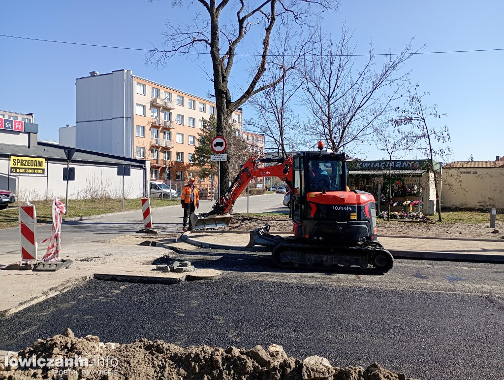 Rondo prawie gotowe. Czy kierowcy pojadą nim już na Wielkanoc?