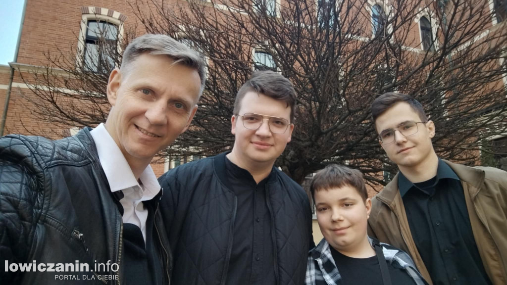 Uczniowie z Łowicza finalistami Ogólnopolskiego Konkursu Wiedzy Liturgicznej