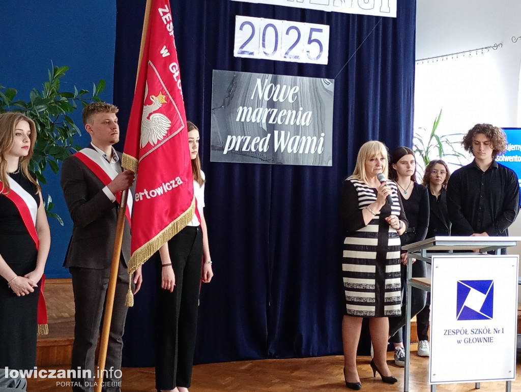 Zakończenie roku maturzystów w ZS nr 1 w Głownie