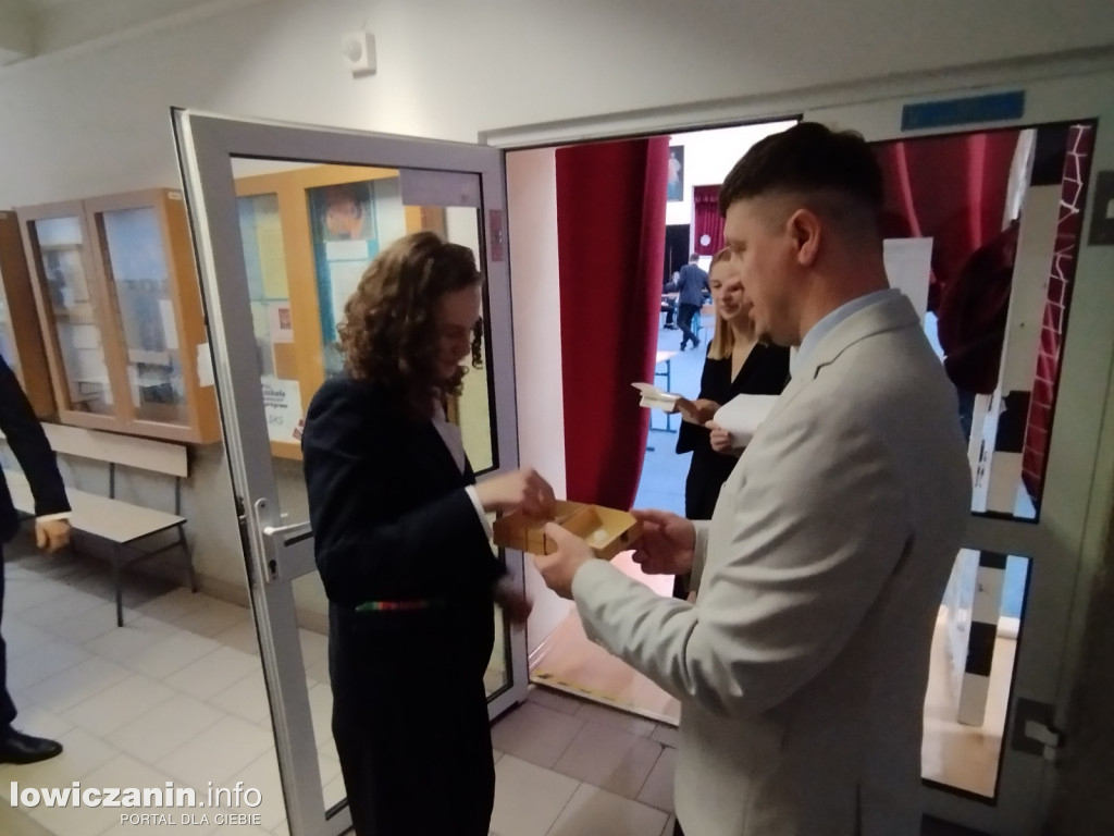 Matura z j. polskiego w pijaskim LO