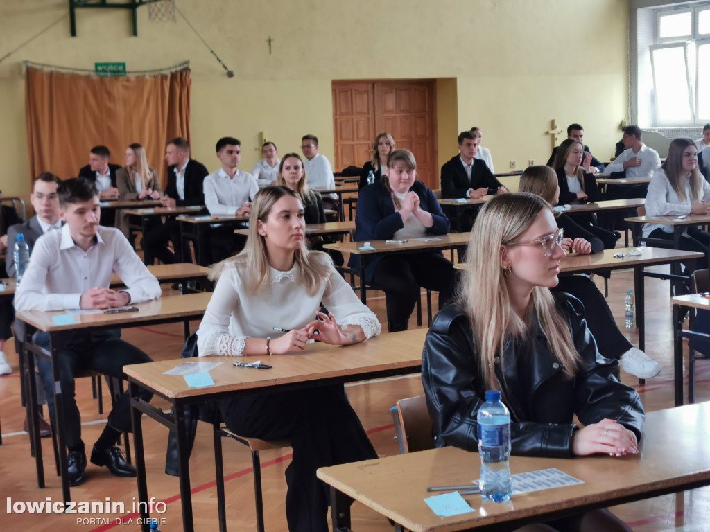 Matura w łowickim Ekonomiku już rozpoczęta