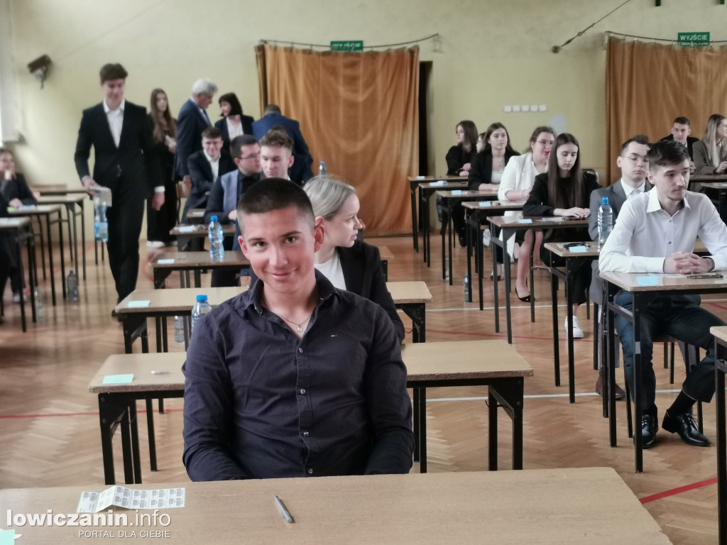Matura w łowickim Ekonomiku już rozpoczęta