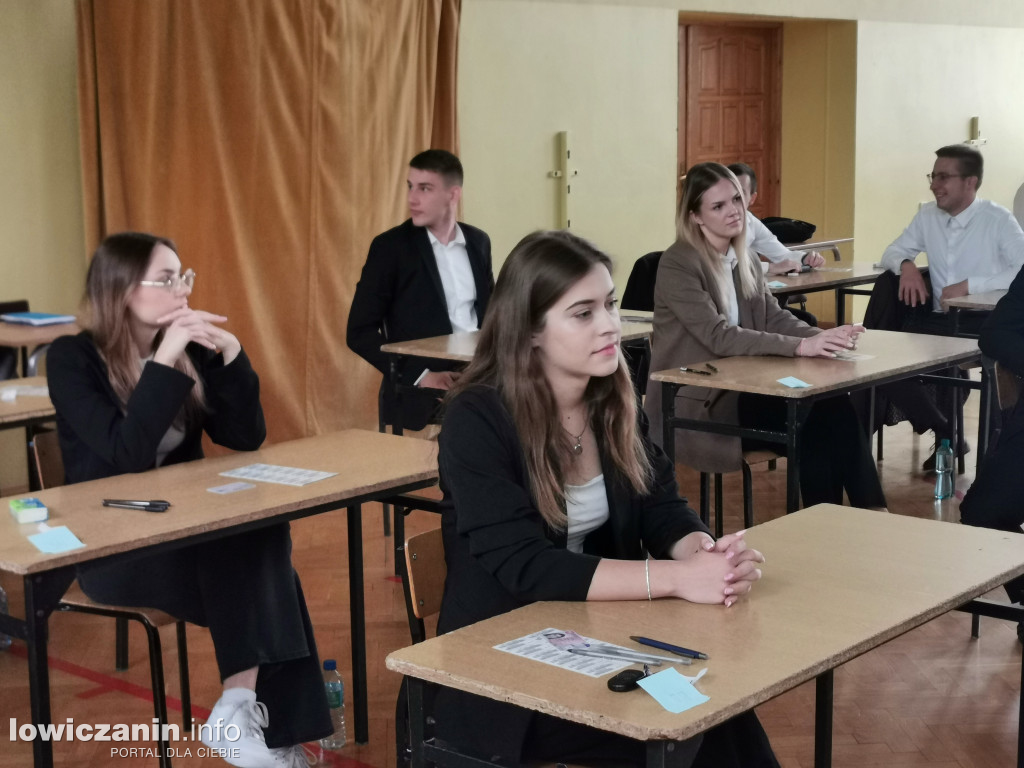 Matura w łowickim Ekonomiku już rozpoczęta