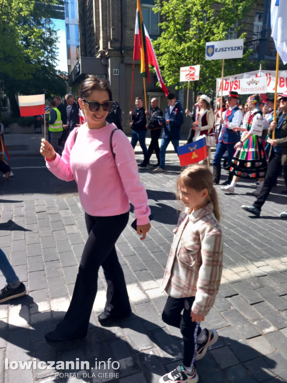 Rodacy z Łowicza wsparli Polaków na Litwie