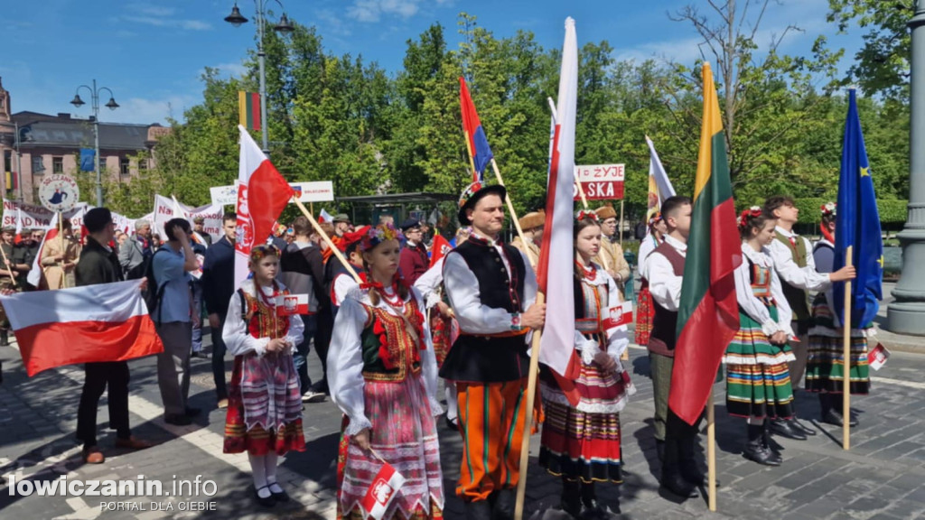 Rodacy z Łowicza wsparli Polaków na Litwie