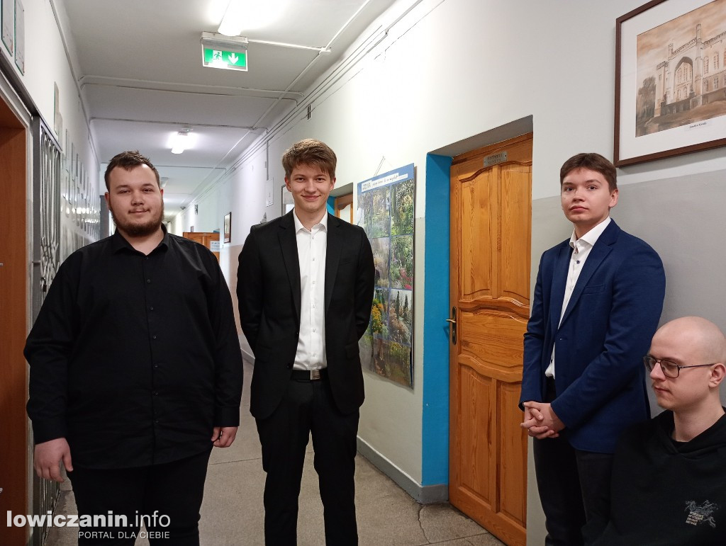Drugi dzień matur w ZS nr 1 w Głownie