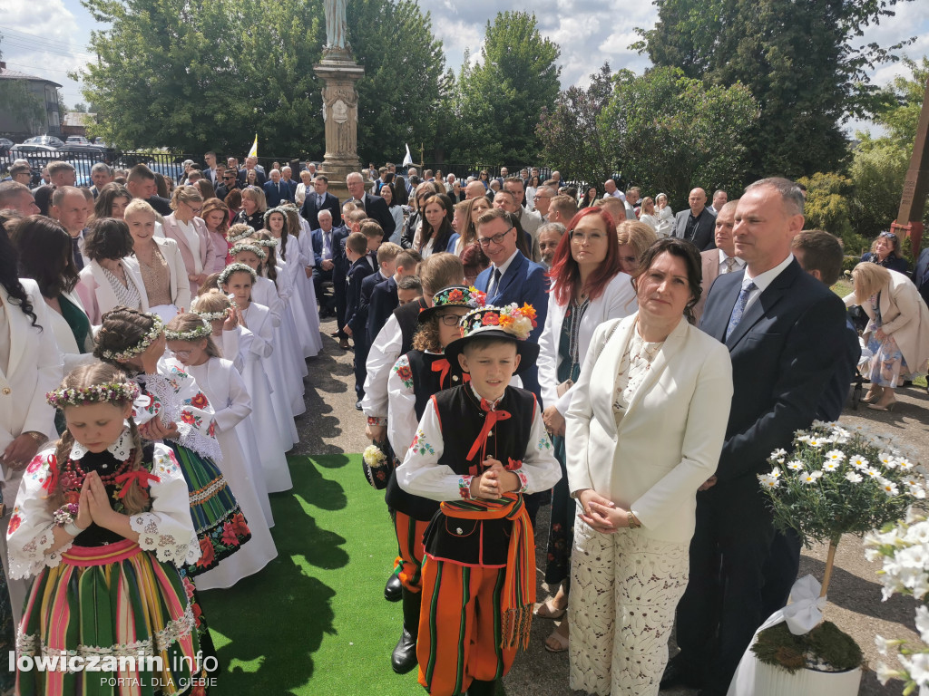 Pierwsza Komunia Święta w parafii w Nieborowie (FOTO)