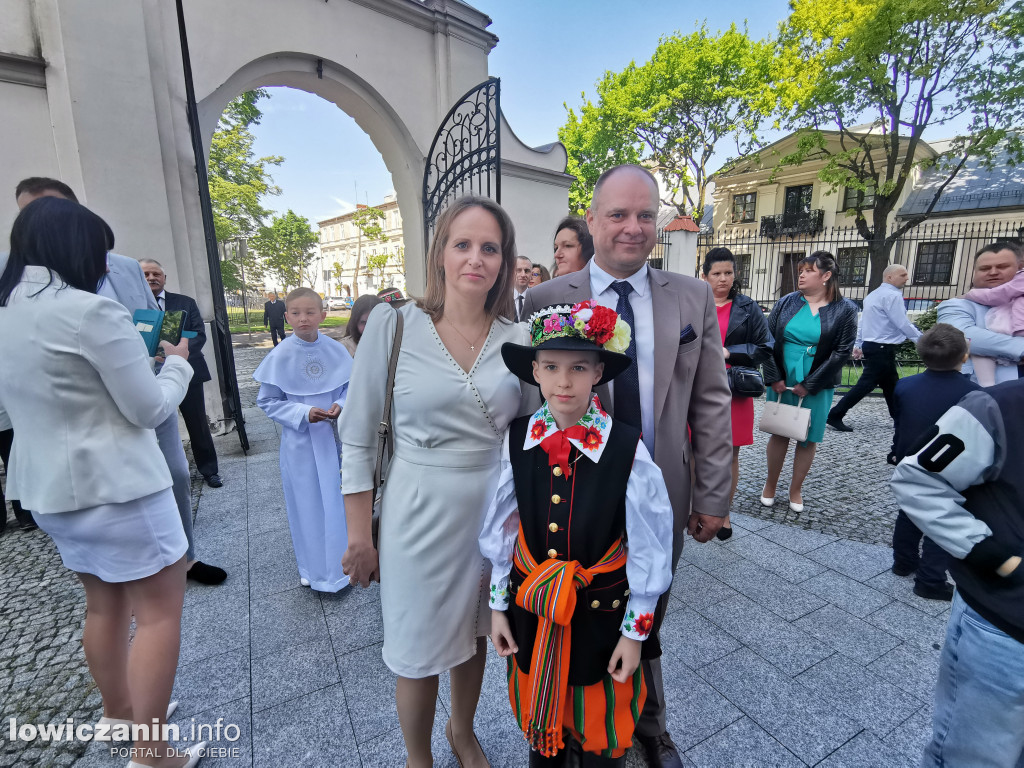 Pierwsza Komunia św. w katedrze w Łowiczu [FOTO]