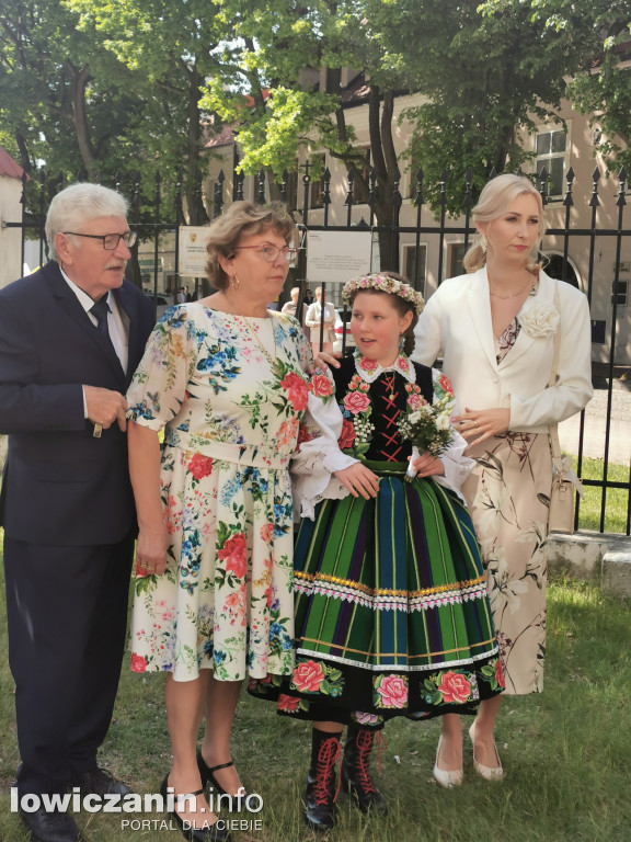 Pierwsza Komunia św. w katedrze w Łowiczu [FOTO]