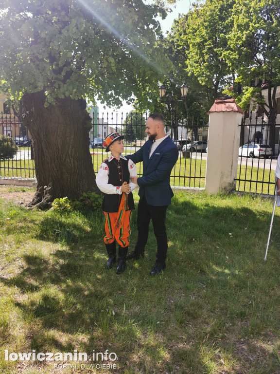 Pierwsza Komunia św. w katedrze w Łowiczu [FOTO]