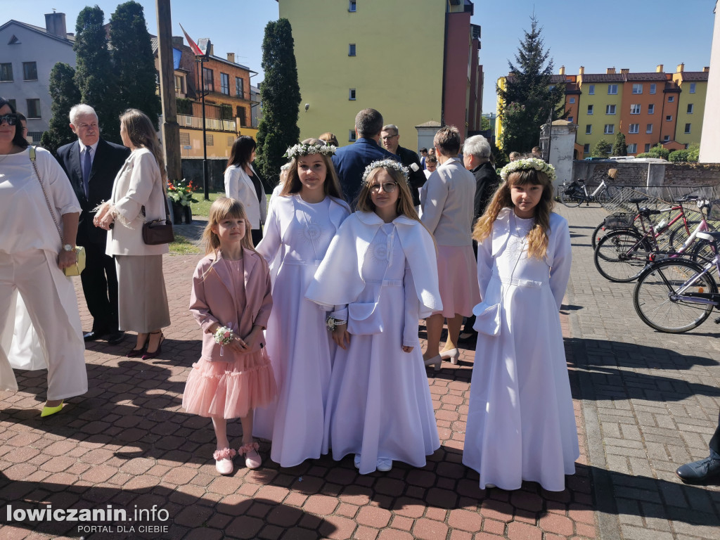 Pierwsza Komunia Święta w parafii Św. Ducha w Łowiczu (FOTO