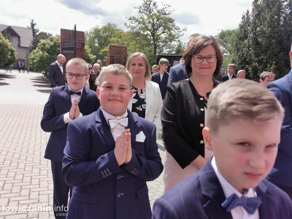 Pierwsza Komunia Święta w Bąkowie