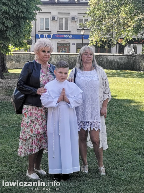 Pierwsza Komunia Święta w parafii Św. Ducha w Łowiczu (FOTO