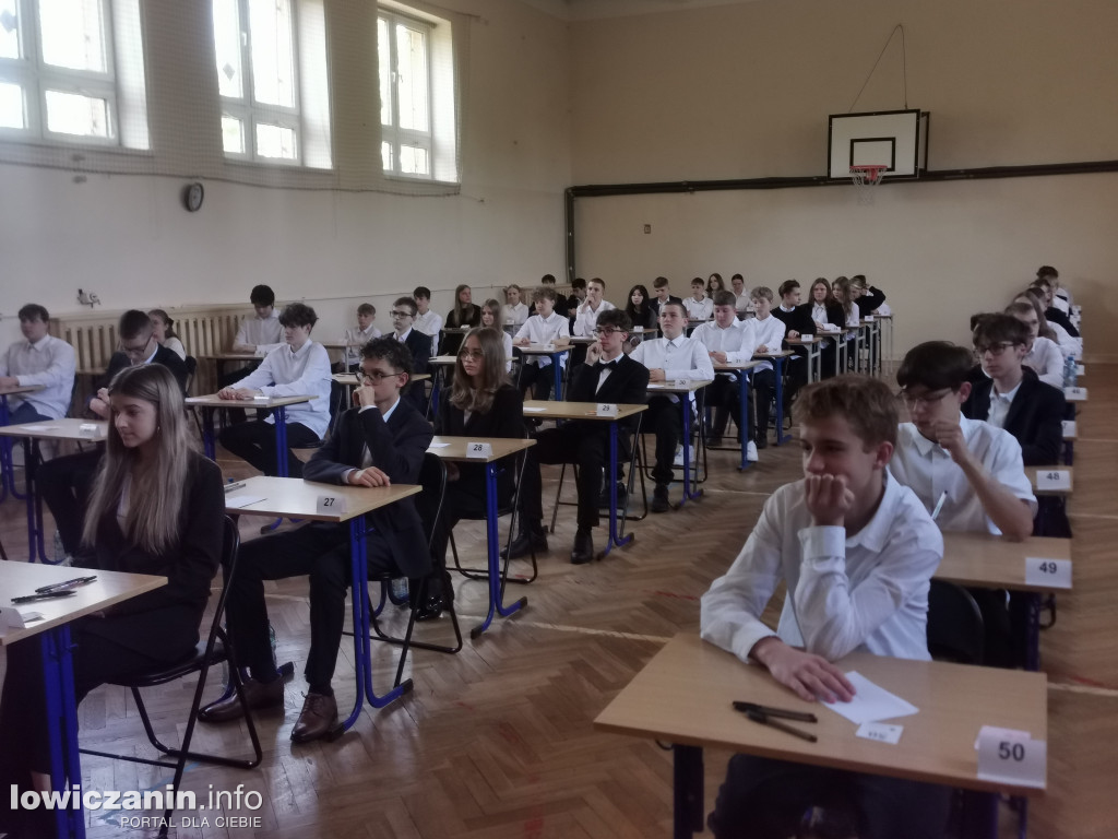 Egzamin ósmoklasisty w SP1 w Łowiczu