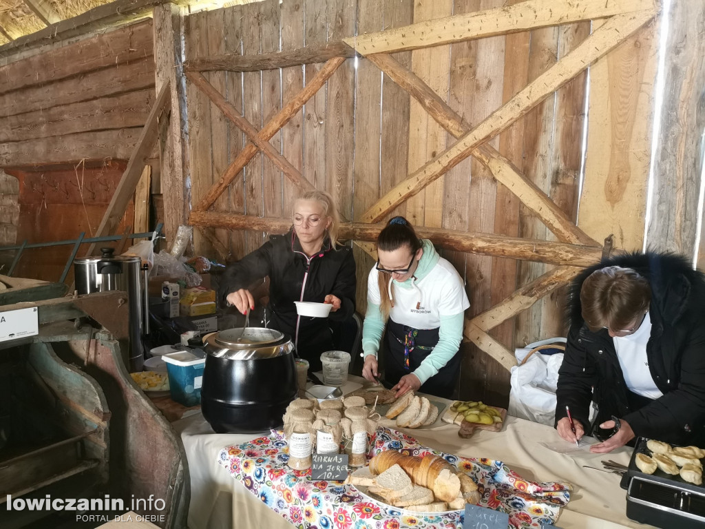 Przysiółek Złakowski otwarty w całości