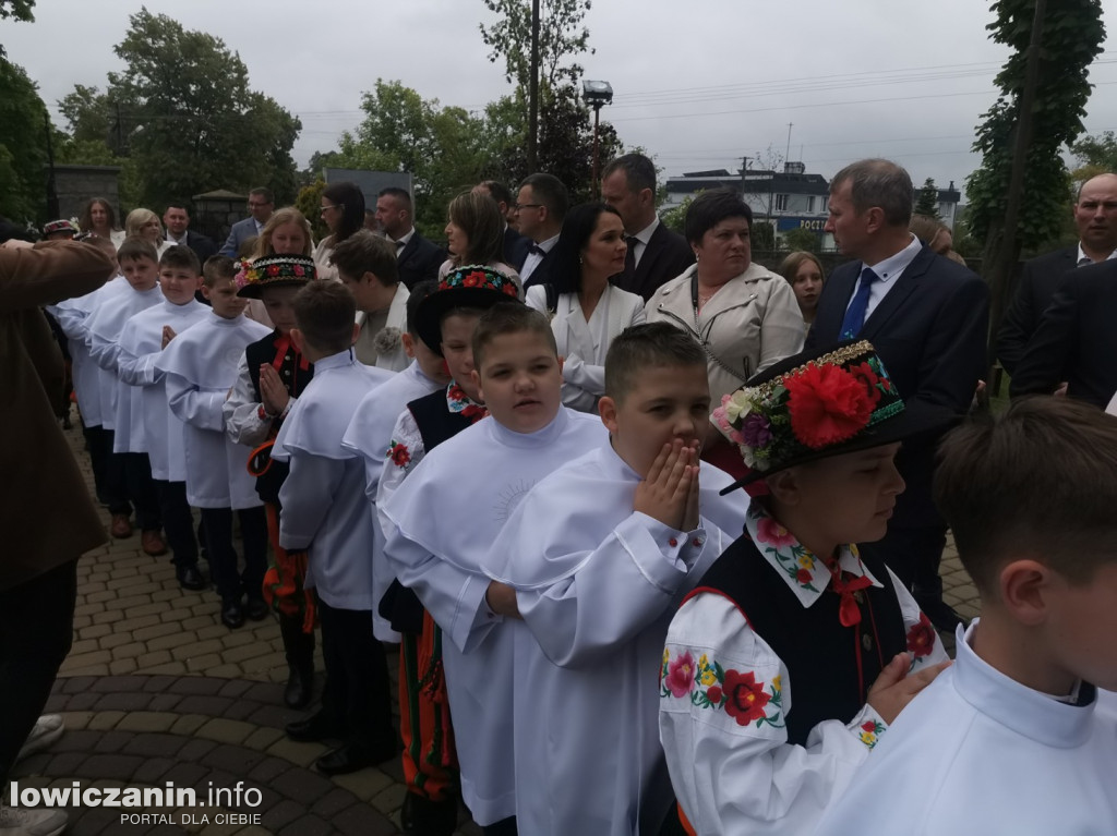 Pierwsza Komunia Święta w kościele w Domaniewicach