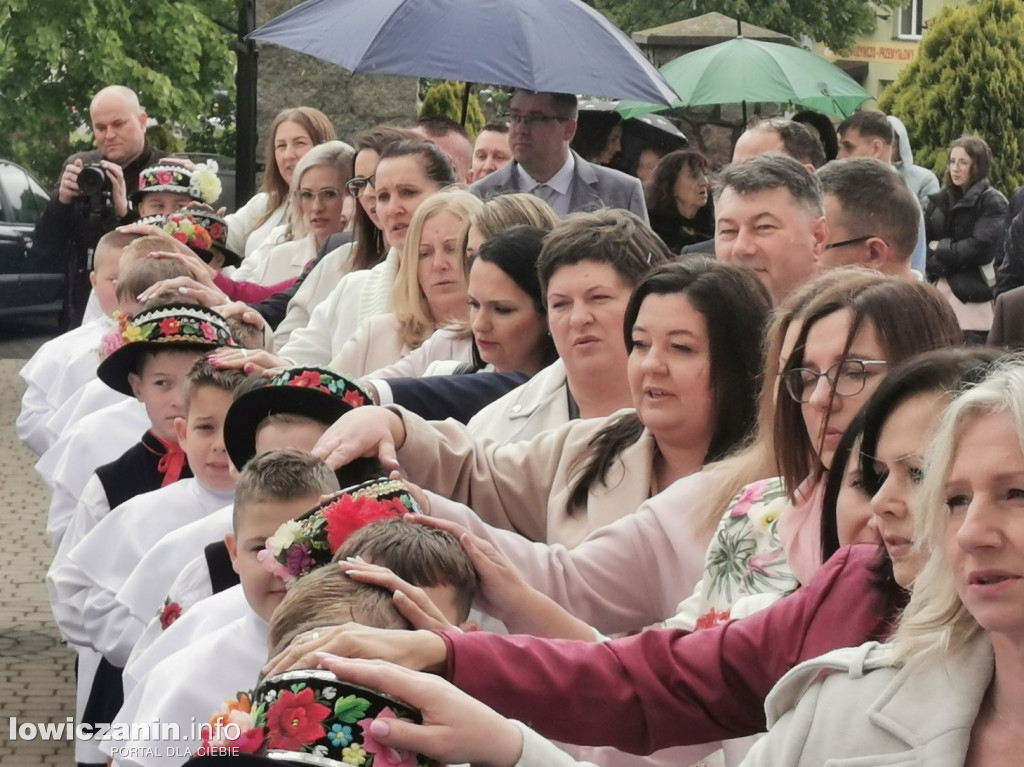 Pierwsza Komunia Święta w kościele w Domaniewicach