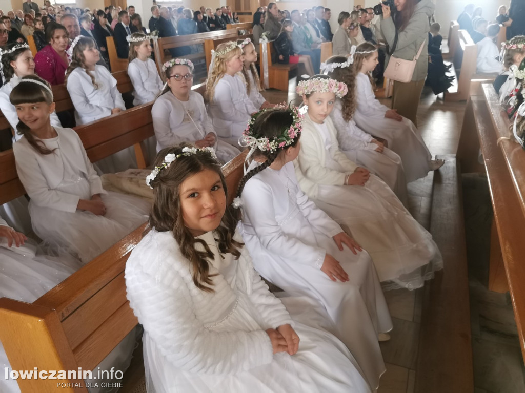 Pierwsza Komunia święta w kościele Chrystusa Dobrego Pasterza w Łowiczu