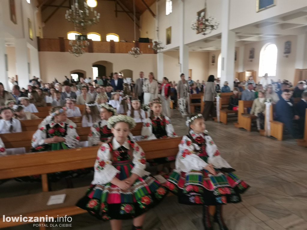 Pierwsza Komunia święta w kościele Chrystusa Dobrego Pasterza w Łowiczu