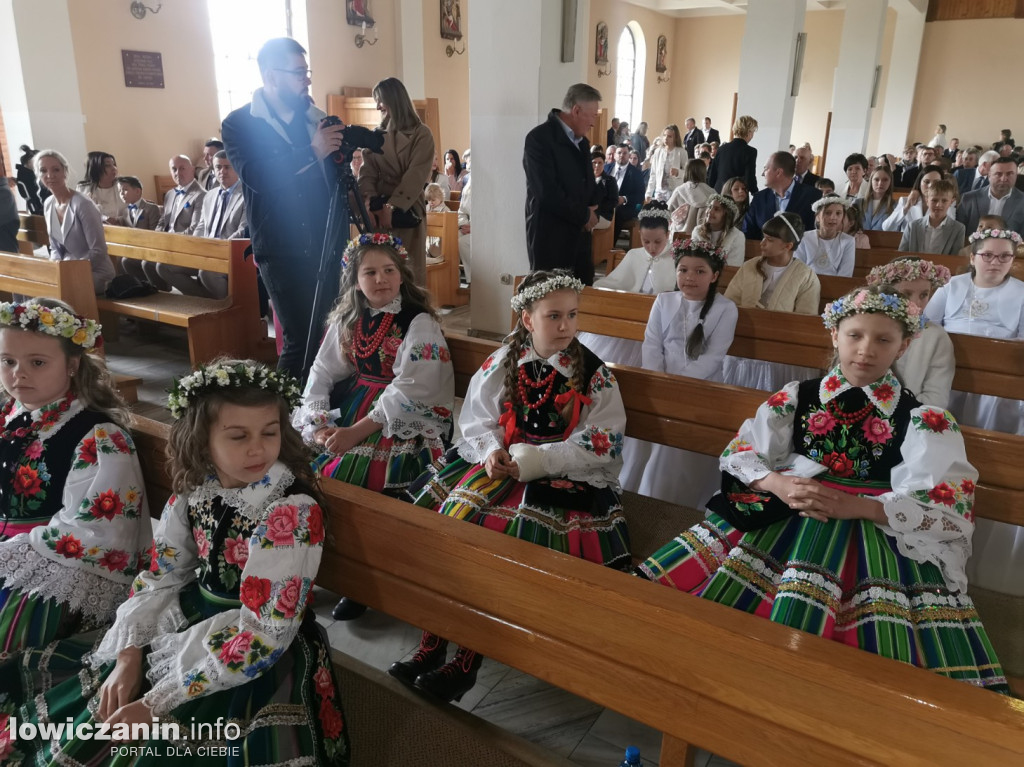 Pierwsza Komunia święta w kościele Chrystusa Dobrego Pasterza w Łowiczu