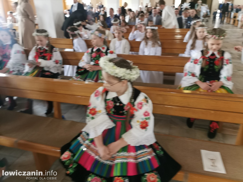 Pierwsza Komunia święta w kościele Chrystusa Dobrego Pasterza w Łowiczu