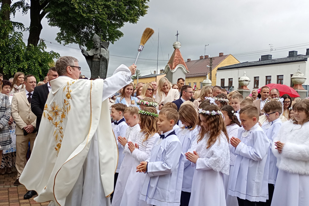 Pierwsza Komunia Święta w parafii św. Marcina w Strykowie