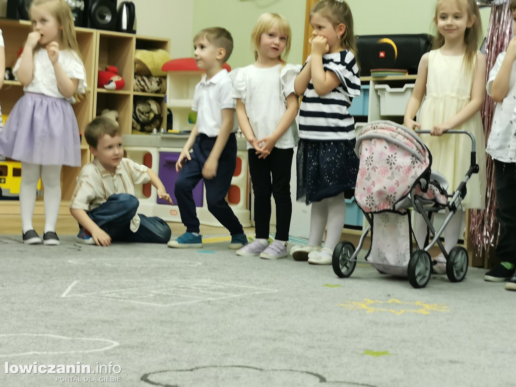 Dzień Mamy w Przedszkolu Nr 1 w Łowiczu