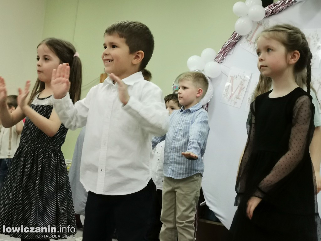 Dzień Mamy w Przedszkolu Nr 1 w Łowiczu