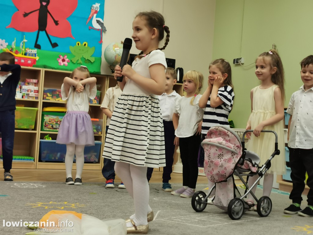 Dzień Mamy w Przedszkolu Nr 1 w Łowiczu