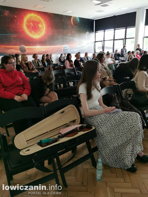 Bajkowy koncert Studia STAR