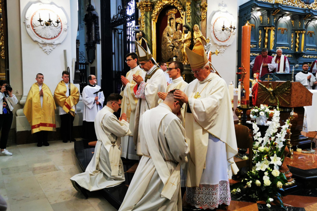 Święcenia kapłańskie w Łowiczu.