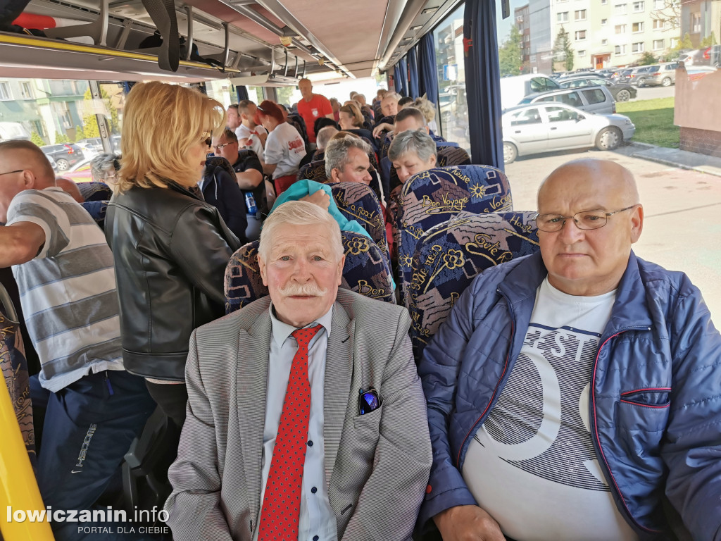 Wyjazd z Łowicza zwolenników Karola Nawrockiego