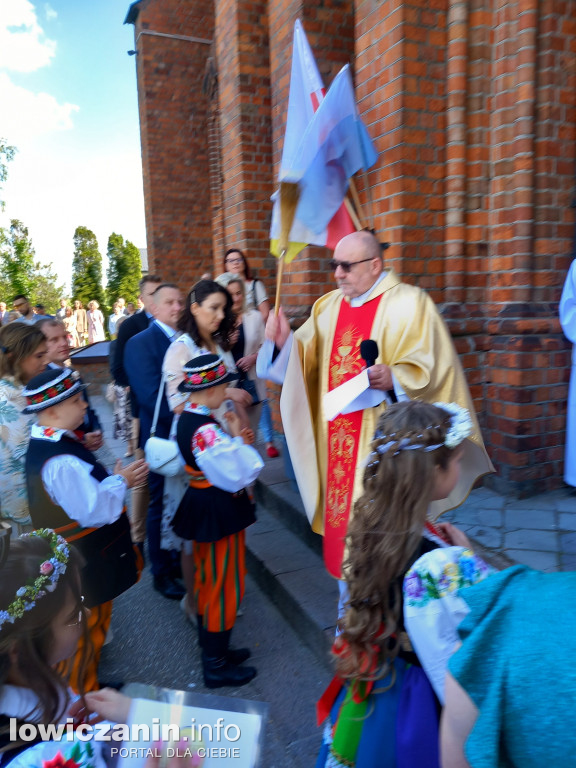 Uroczystość I Komunii Świętej w Złakowie Kościelnym