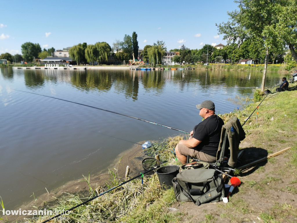 Dzień drugi zawodów wędkarskich nad zalewem Mrożyczka