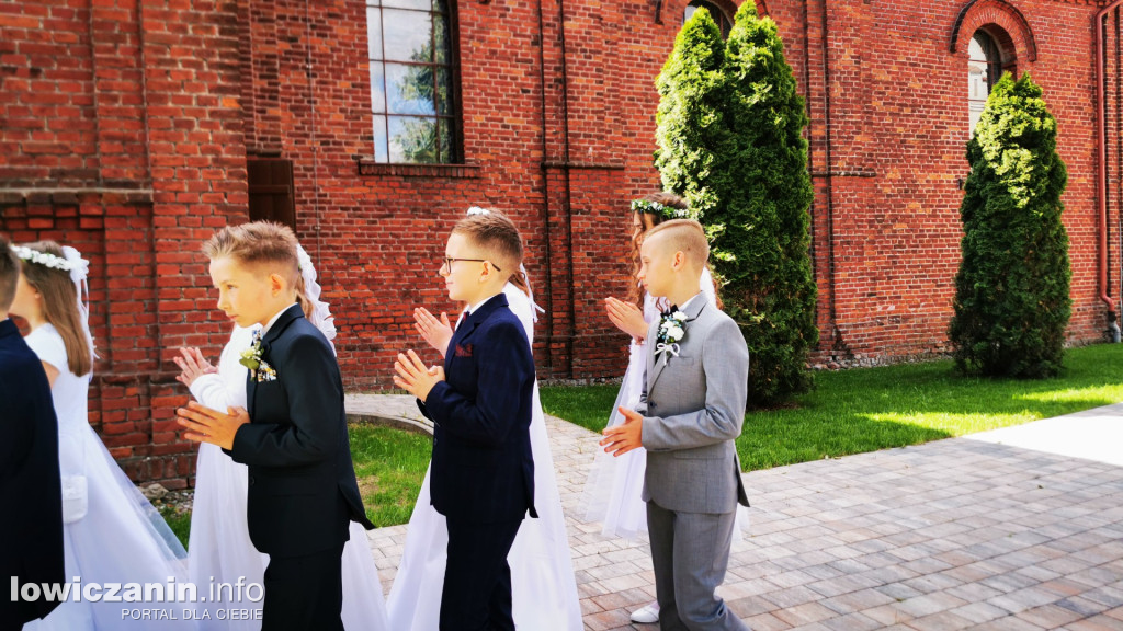 Gm. Stryków. Pierwsza Komunia Święta w Dobrej