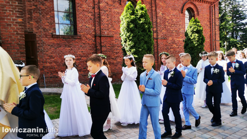 Gm. Stryków. Pierwsza Komunia Święta w Dobrej