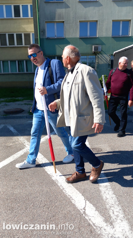 Wyjazd z Łowicza zwolenników Karola Nawrockiego