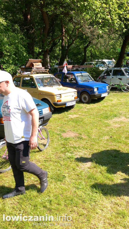 Dzien Mamy i Dzien Dziecka na polanie Lasu Miejskiego