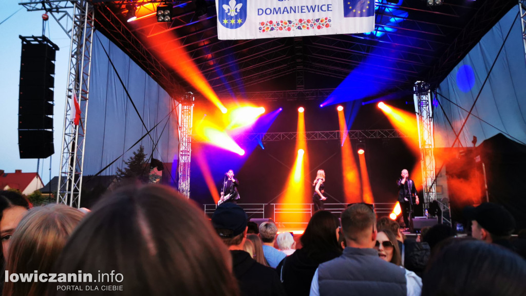 Piękni i Młodzi w Domaniewicach