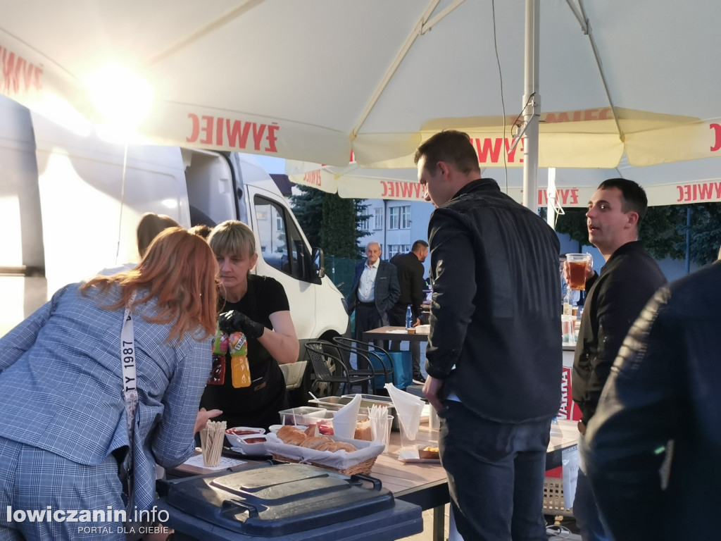 Piękni i Młodzi w Domaniewicach