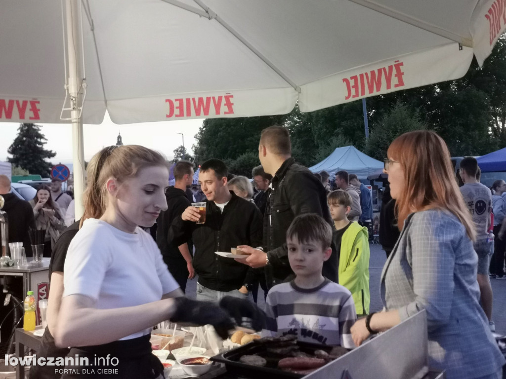 Piękni i Młodzi w Domaniewicach