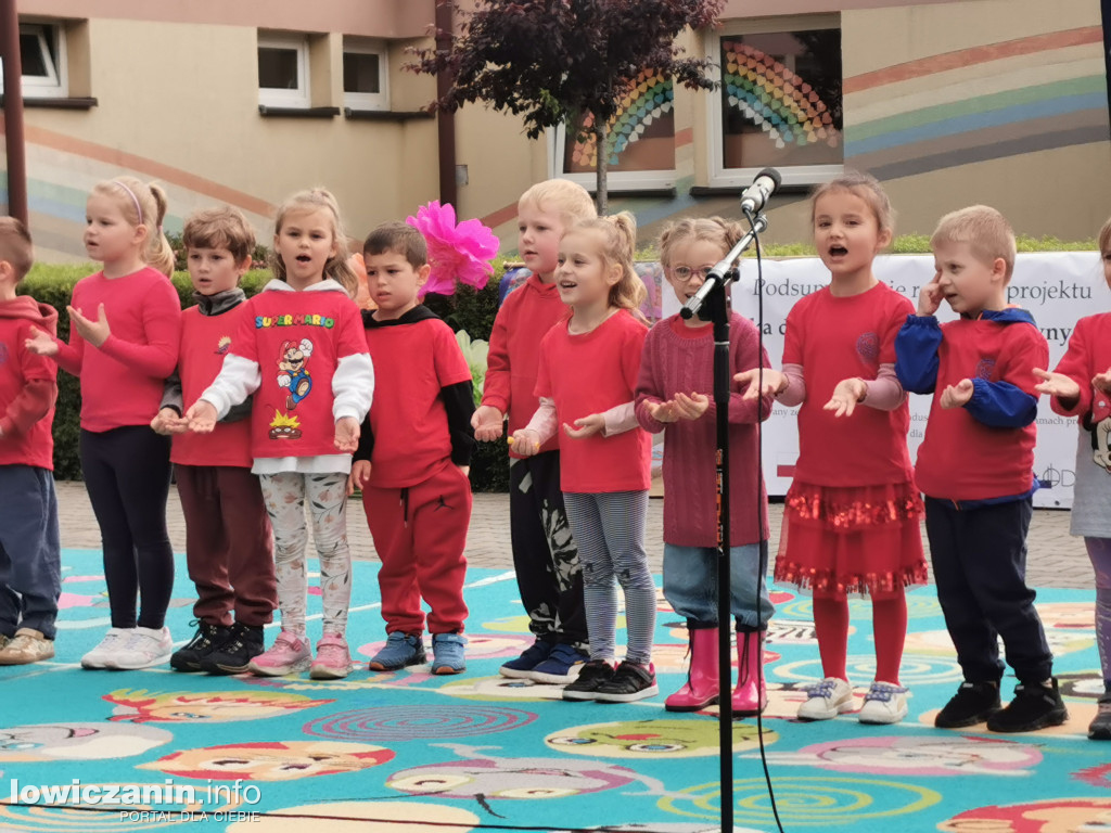 Dzień Mamy w Przedszkolu pod Tęczą