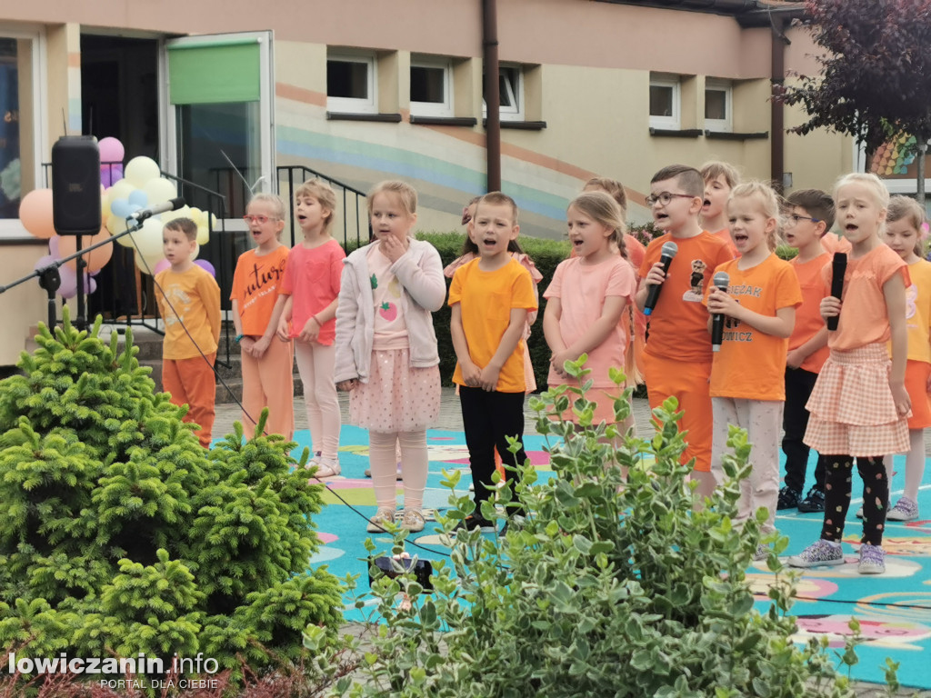 Dzień Mamy w Przedszkolu pod Tęczą