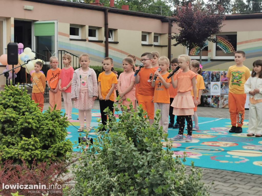 Dzień Mamy w Przedszkolu pod Tęczą