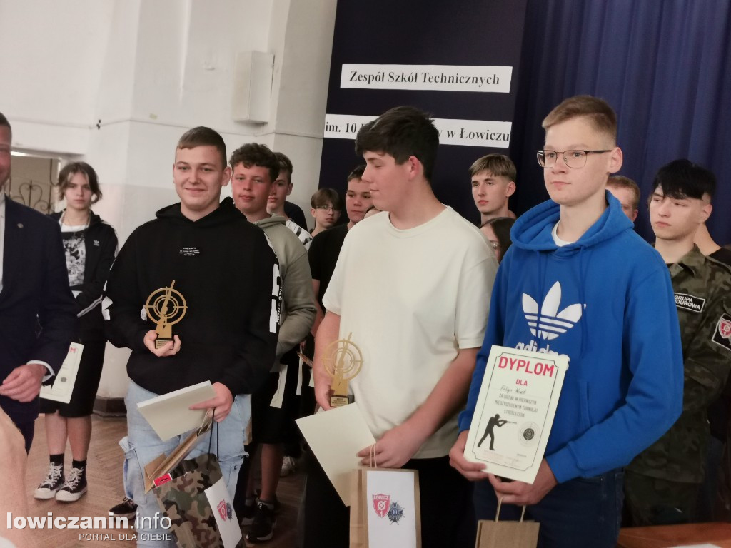 Miedzyszkolny Turniej Strzelecki w ZST w Łowiczu
