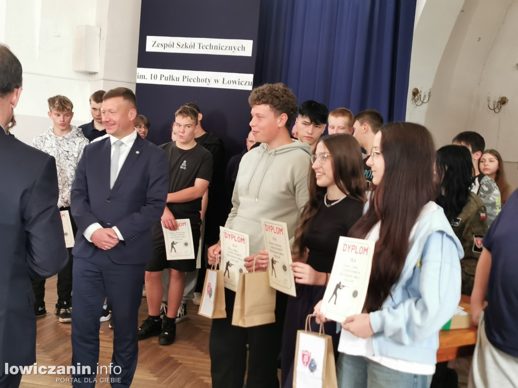 Miedzyszkolny Turniej Strzelecki w ZST w Łowiczu