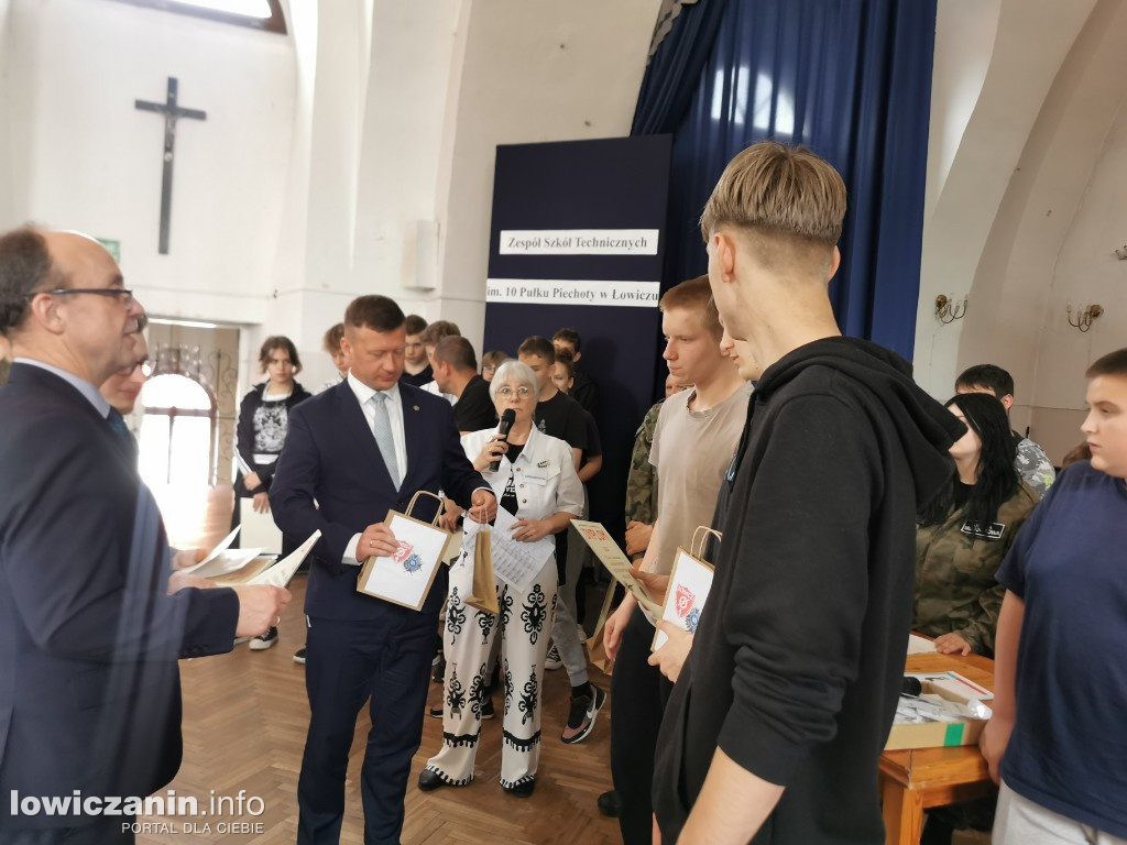 Miedzyszkolny Turniej Strzelecki w ZST w Łowiczu